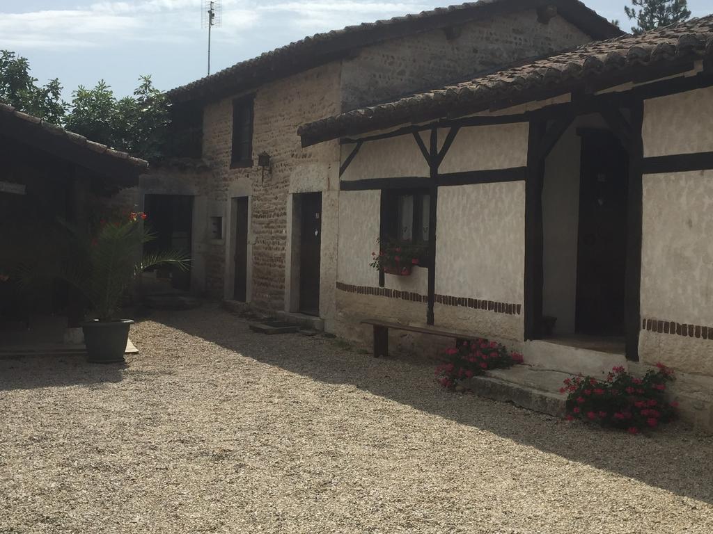 Bed and Breakfast Le Moulin De Champagne Viriat Zewnętrze zdjęcie